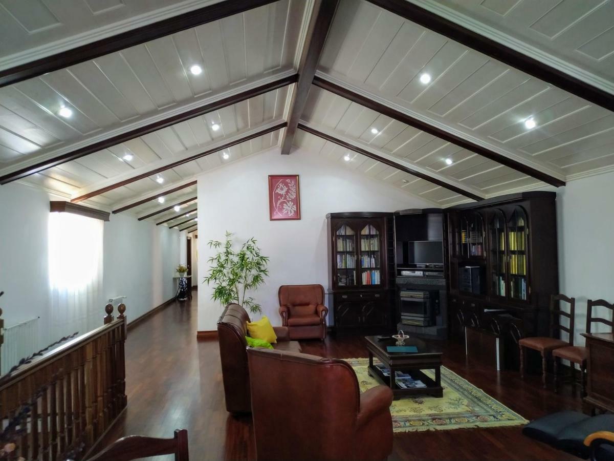 Bettencourt Rooms Санта Крус да Грасиоза Екстериор снимка